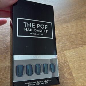 BRAND NEW Red Aspen Captivating Cherise